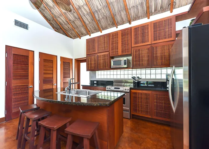Victoria House & San Pedro (Ambergris Caye)